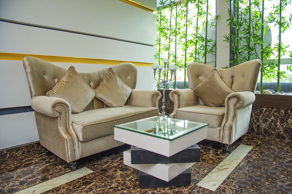 The Fern Residency Kolkata Hotel Exterior photo